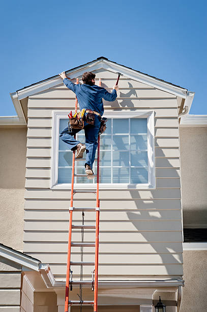 Best Storm Damage Siding Repair  in Shafter, CA